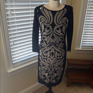 Sweater Dress Black and Taupe Patterned Dress
Size Medium